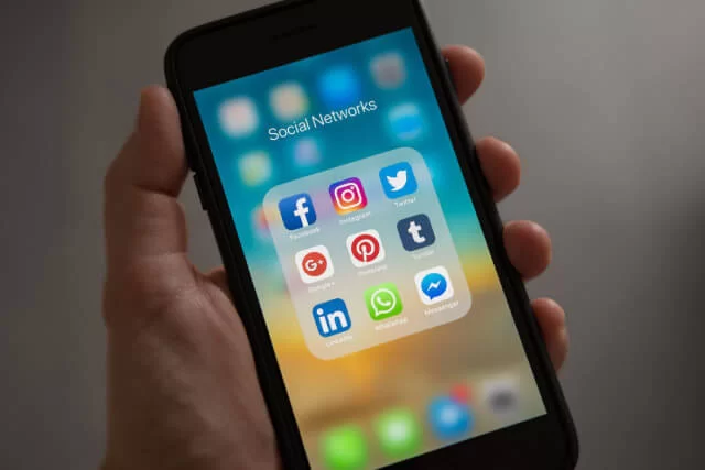 socialmedia img